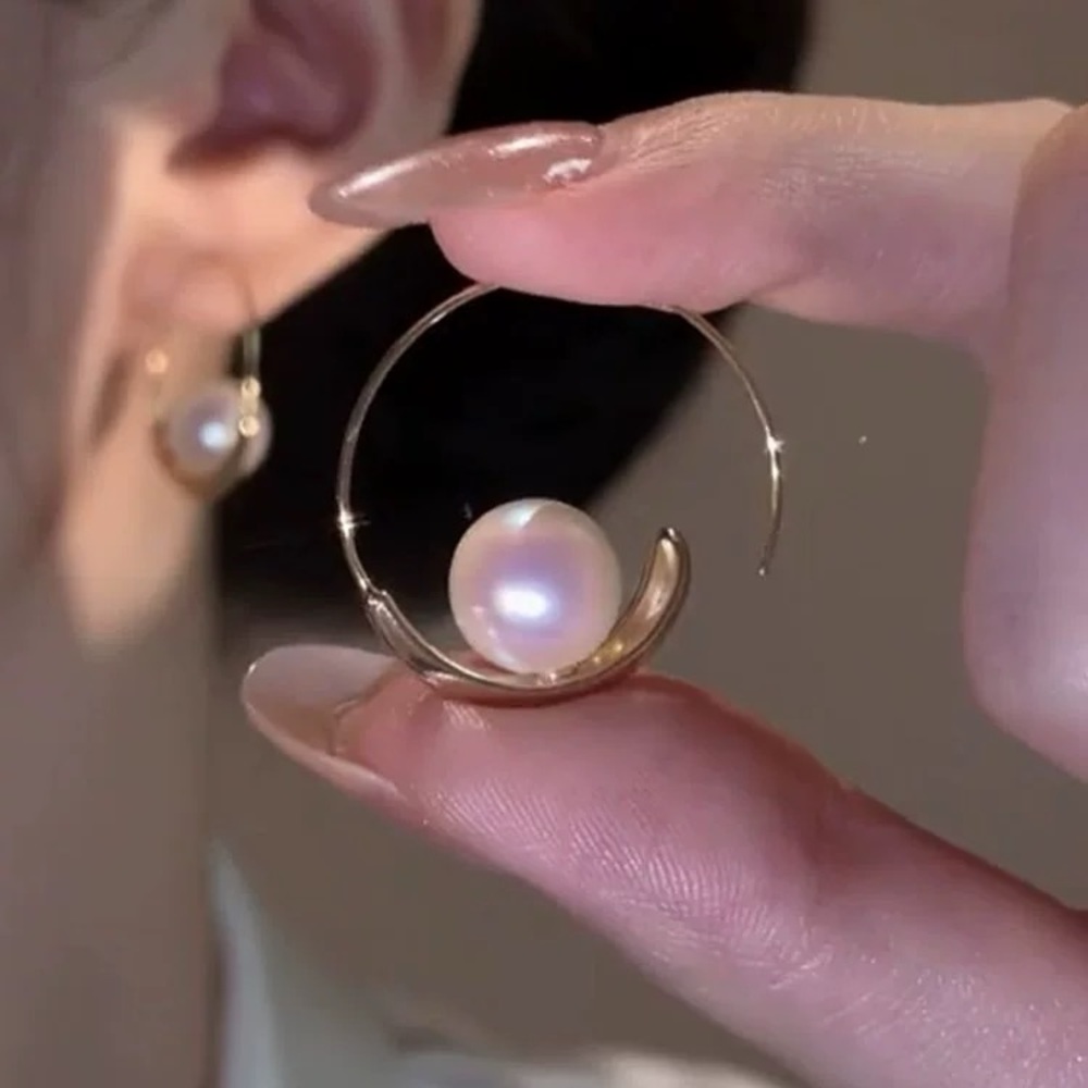 pearl earrings
